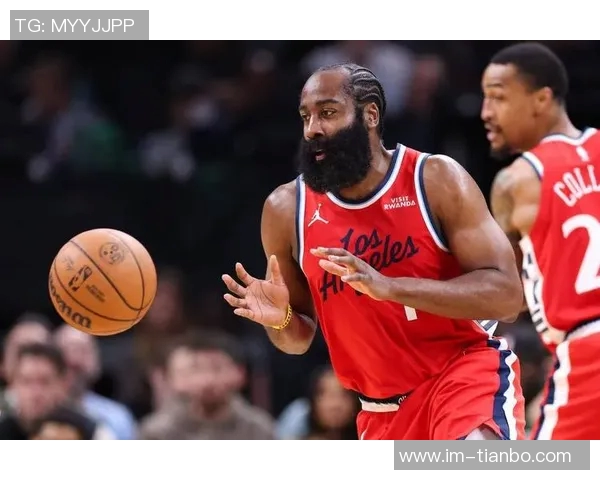 快船命运多舛哈登绝杀遭犯规裁判无视令人唏嘘