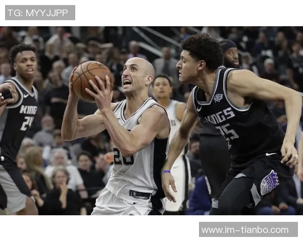 尚帕尼谈马刺篮球：无私无畏只为精彩进球展现团队精神