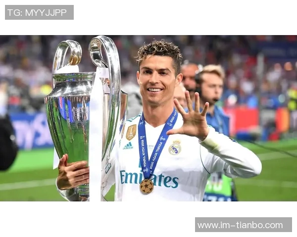 恩德里克盛赞C罗四十岁依然拼搏不息是我心中最伟大的偶像 恩德里克盛赞C罗四十岁依然拼搏不息是我心中最伟大的偶像